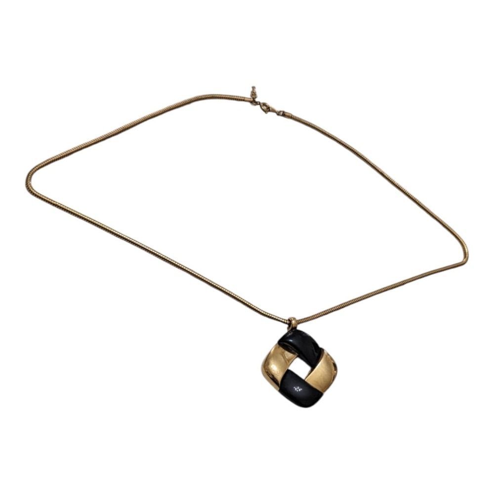 Vintage Crown Trifari 60s 70s Black‎ Lucite Gold Tone Necklace